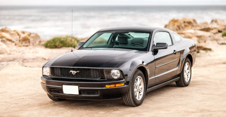 Lej en vaskeægte muskelbil, Ford Mustang